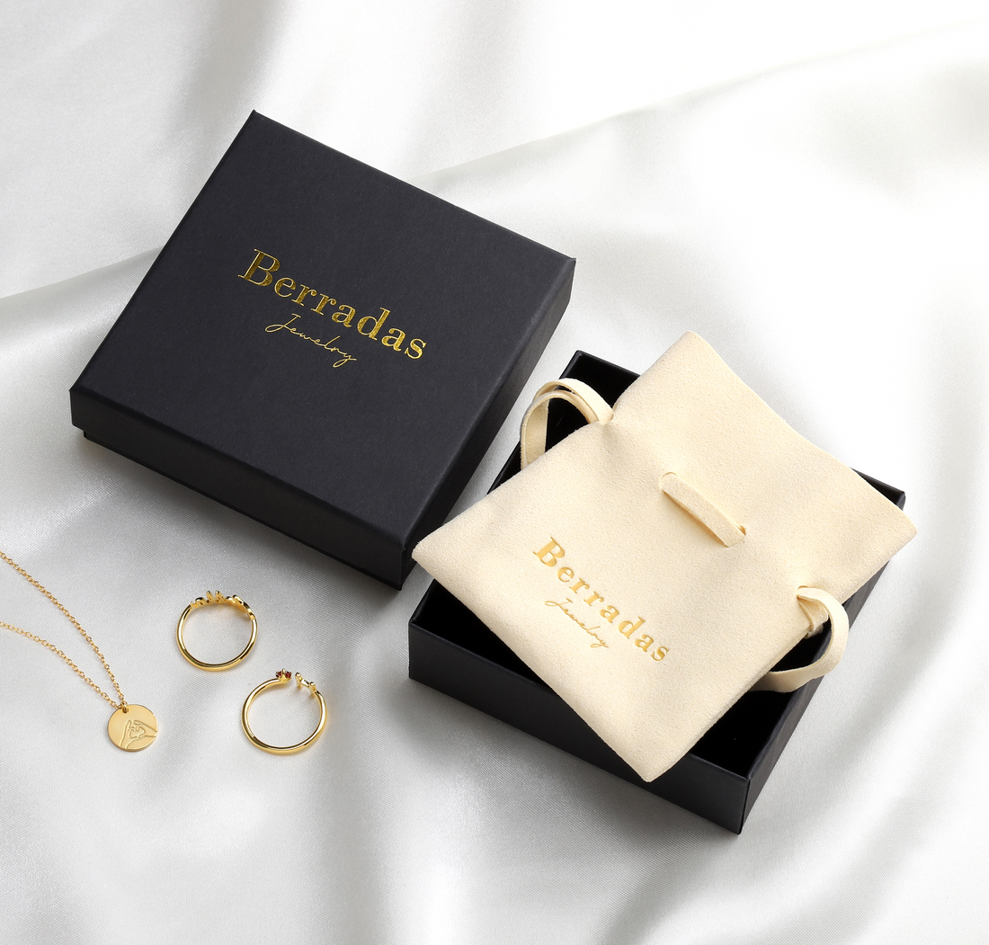 Gold paperclip chain necklace by Berradas Jewelry