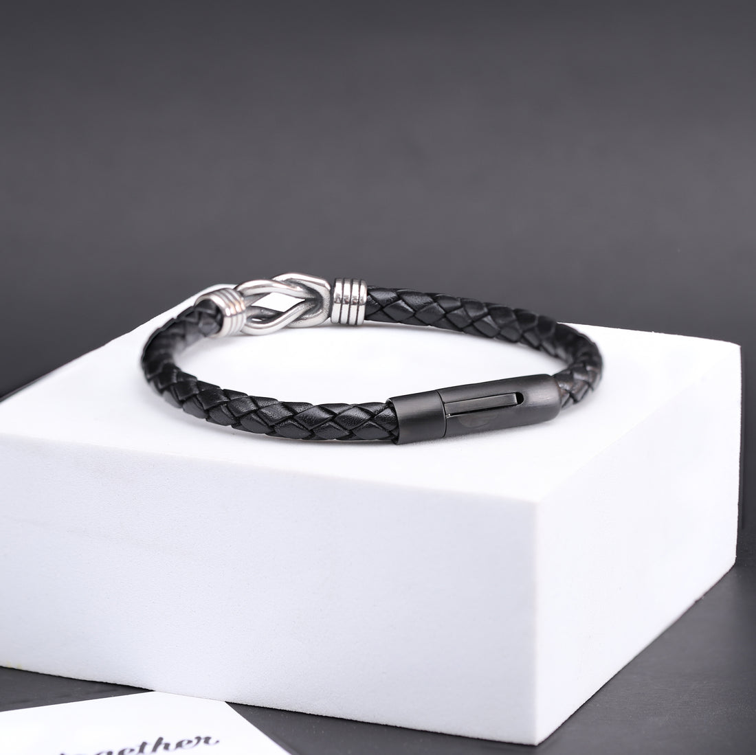 Customizable love knot bracelet for men, perfect as a unique birthday gift