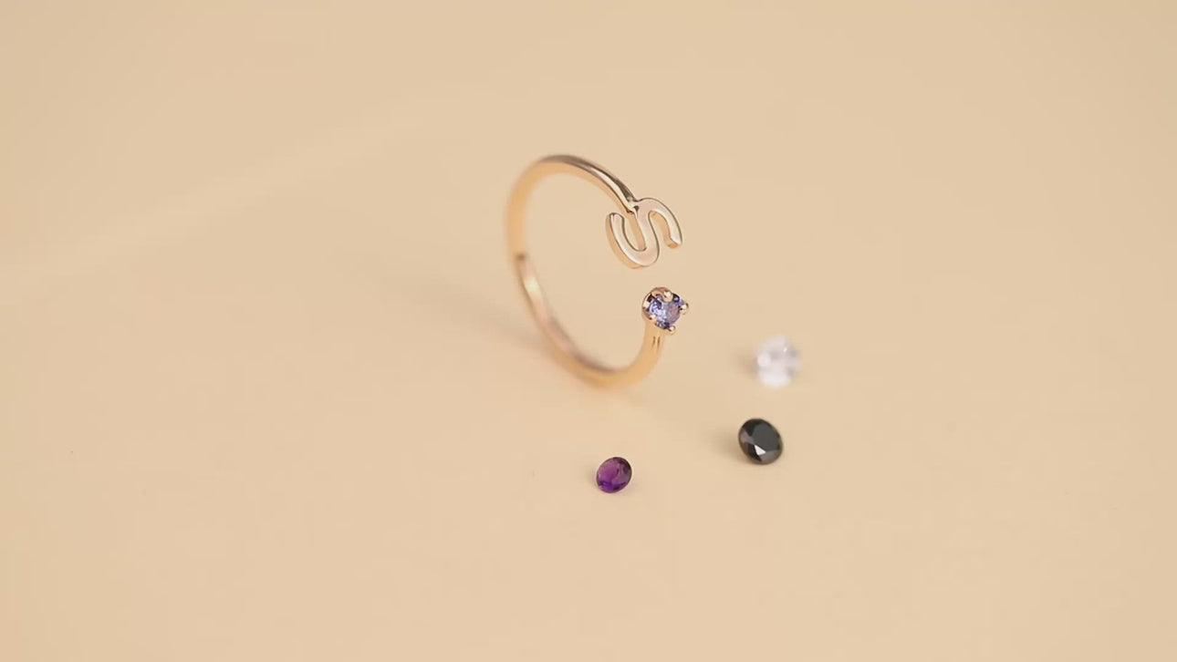 Birthstone Initial Ring – Berradas