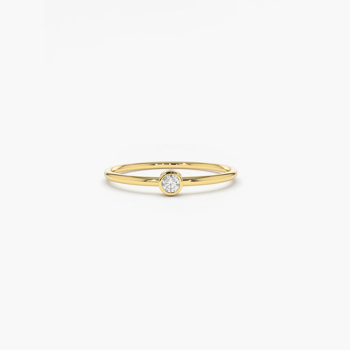 Round solitaire ring