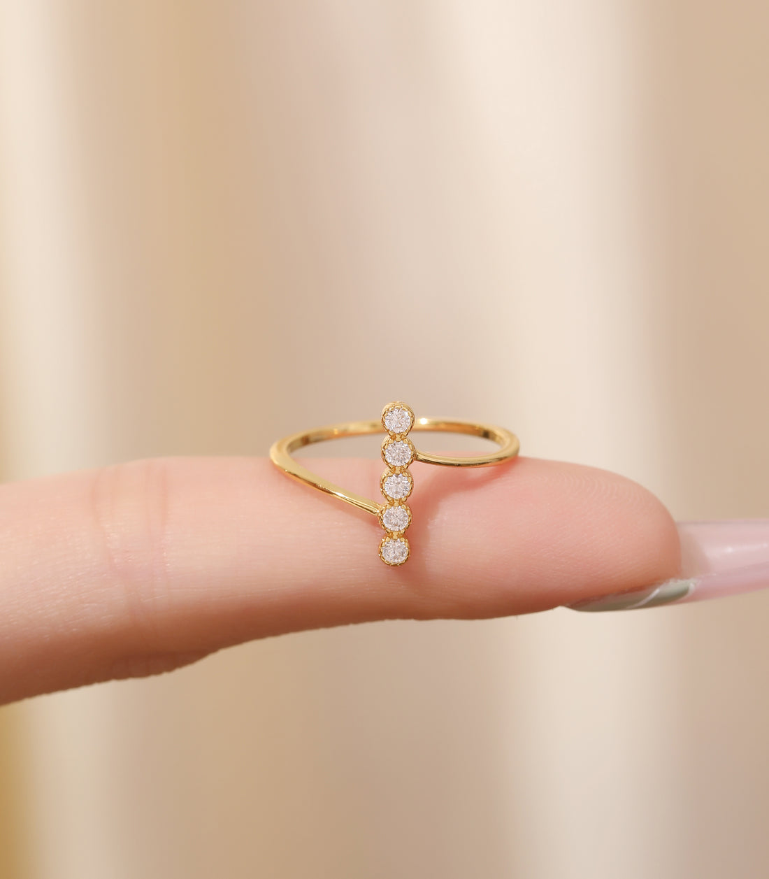 Vertical Dots Ring - Gold Finish